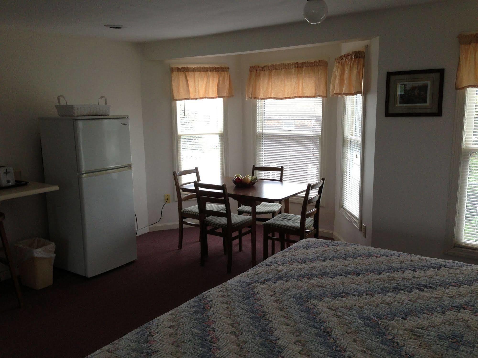 Lynwood Inn York Εξωτερικό φωτογραφία